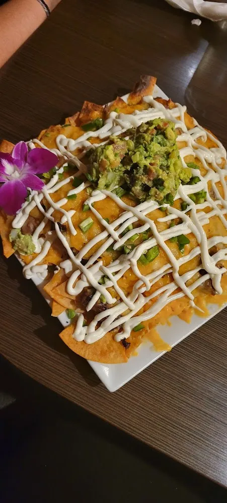 Nachos with Carnitas